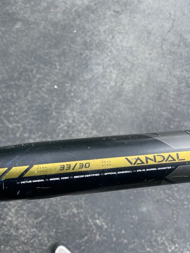 2021 Victus (-3) 30 oz 33" Vandal 2 Bat