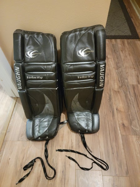 Used 34" Vaughn Velocity V2 7000 Leg Pads
