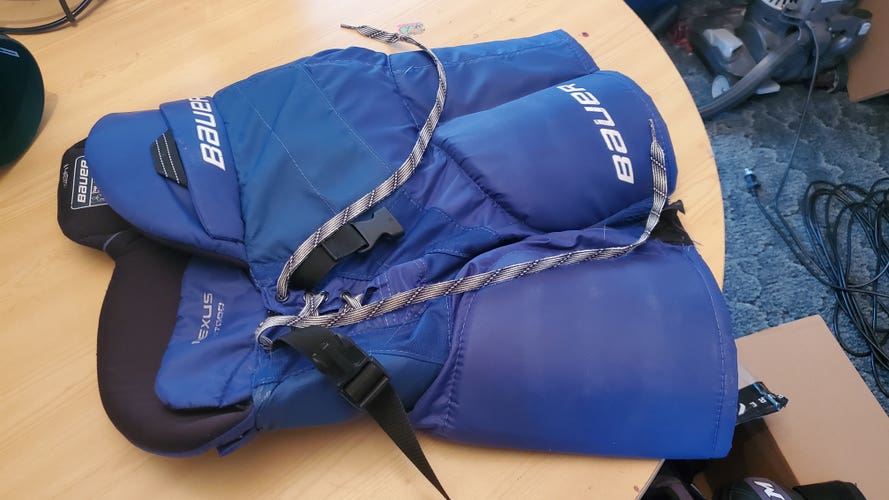 Junior Used Small Bauer Hockey Pants