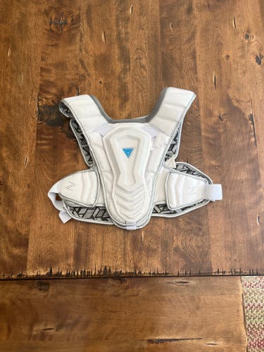 Large True Zerolyte Shoulder Pads