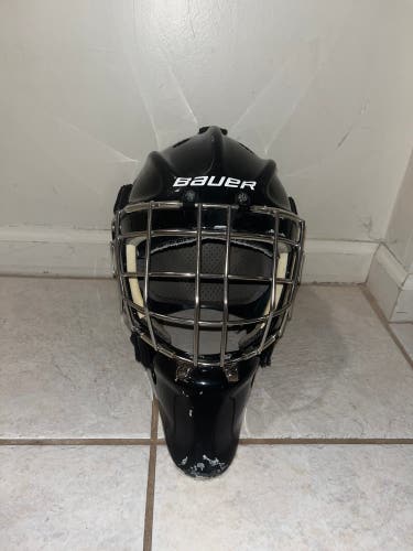 Used Bauer  950X Goalie Mask