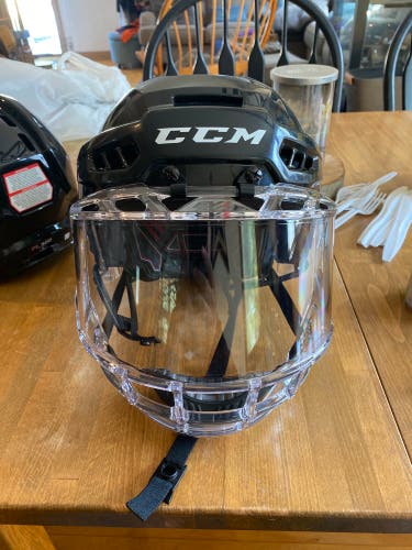 Ccm fl 500 helmet