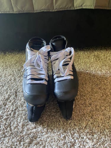 Used True Regular Width Pro Stock Size 9 2 Piece Hockey Goalie Skates