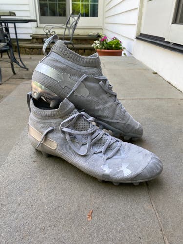 Loyola Team Issued Gray Men's Size 13 Under Armour Spotlight