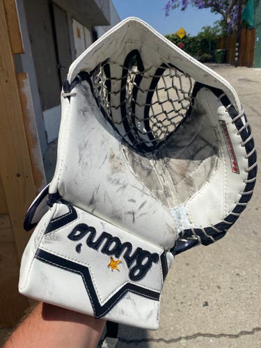 Brian’s Heritage Pro Glove And Blocker