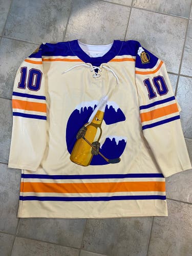 Team set of hockey jerseys (13)