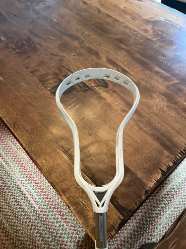 Attack & Midfield Unstrung Vektr Head