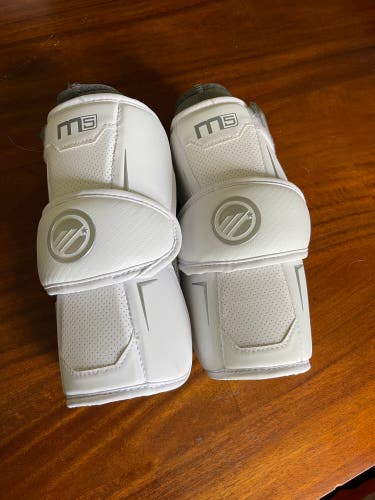Used Large Maverik M5 Arm Pads