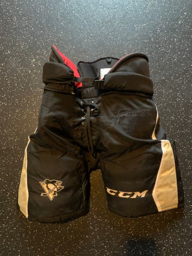 Used CCM HP45 Large Hockey Pants  (Old Penguins)