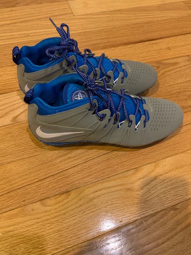 Gray Adult Turf Cleats Low Cut Huarache