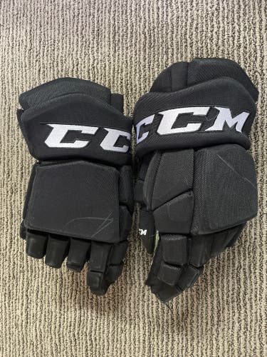 Black CCM HGTKPP Pro Stock Gloves w/shot blocker padding