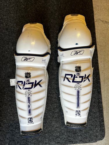 17" RBK shinpads