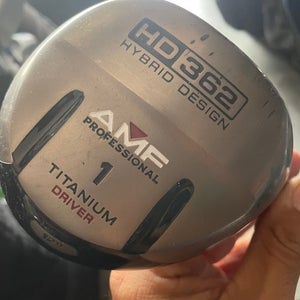 Woman’s AMF Professional HD 362 Hybrid Design 1 titanium driver