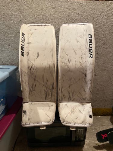 New 34" Bauer Supreme 2S Pro Goalie Leg Pads