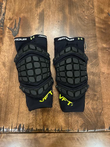 New Under Armour VFT Arm Pads