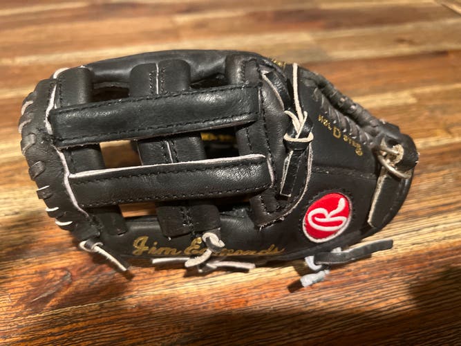 Outfield  Heart of the Hide Baseball Glove