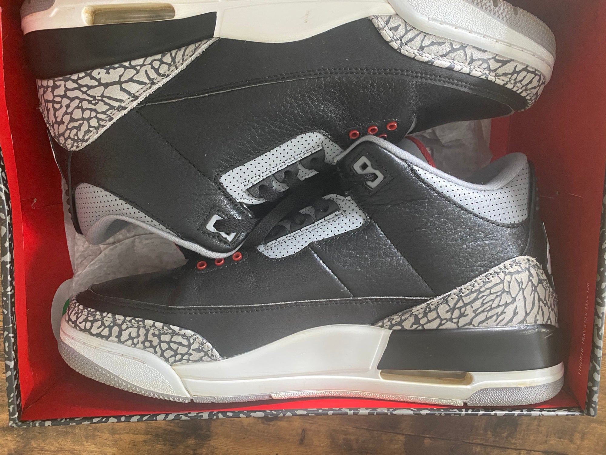 Nike Jordan 3 OG Black Cement 