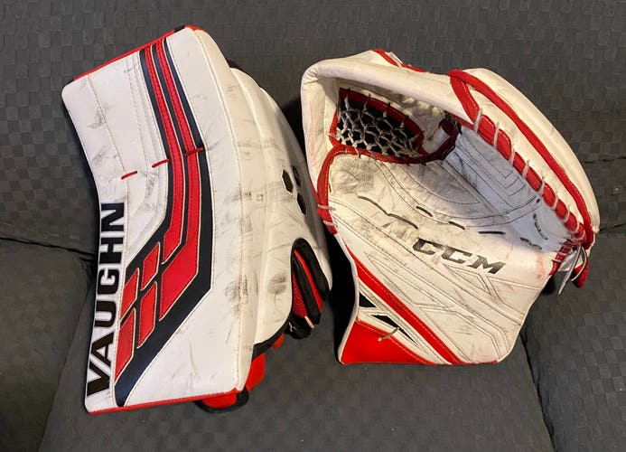 Vaughn Pro V8 blocker and Schneider pro return eflex 4 catcher