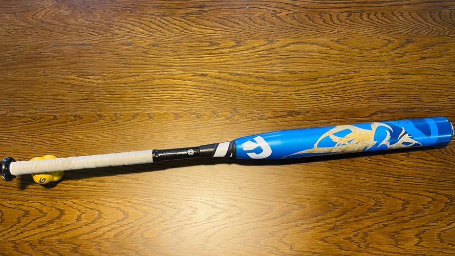 Used DeMarini Composite CF9 Bat (-9) 25 oz 34"