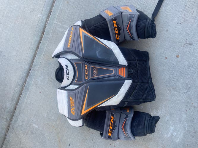 Used Large CCM Extreme Flex Shield II Goalie Chest Protector