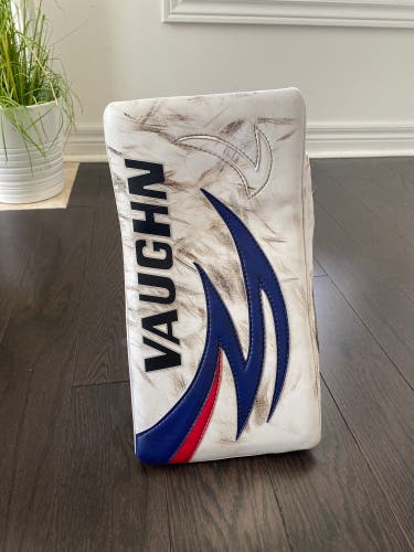 Vaughn 7700 Goalie Blocker