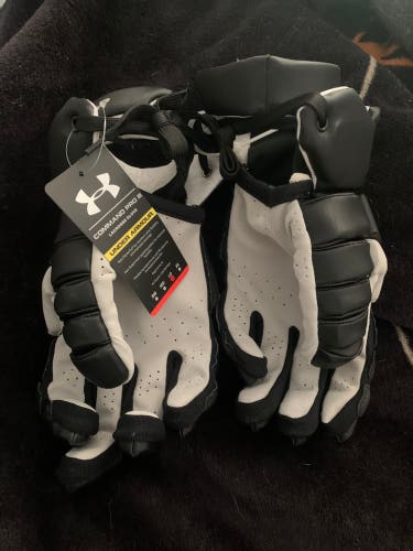 Under Armour Command Pro 3