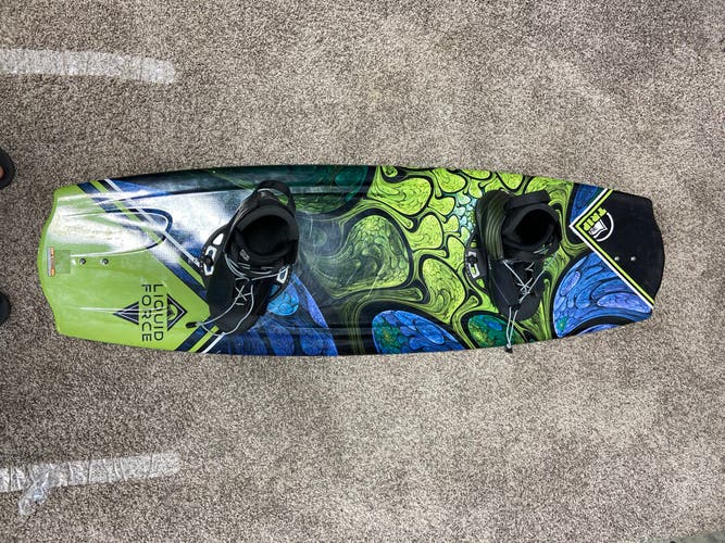 Liquid Force Trip Wakeboard/Hyperlite Freak1cy Boots