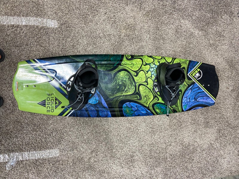 Liquid Force Trip Wakeboard/Hyperlite Freak1cy Boots
