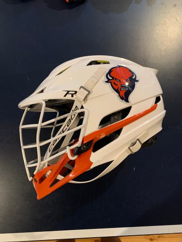 Bucknell Lightly Used Cascade R Helmet