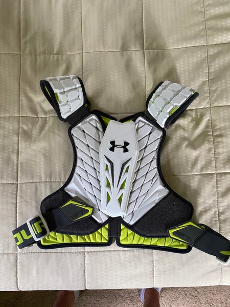 Used Large Under Armour VFT Shoulder Pads