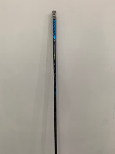 Senior Right Handed P88 Nexus 2N Pro Hockey Stick
