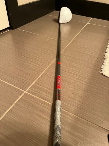 Men's Right Handed Extra Stiff Flex 9.5 Loft R15 Driver