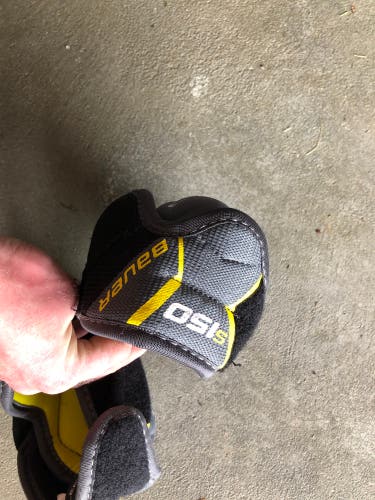 Used Small Bauer Elbow Pads