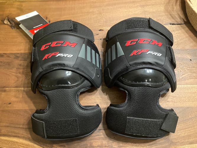 CCM Pro Goalie Knee Pads. Sr.