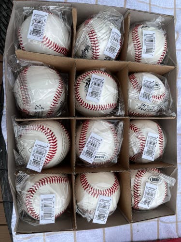 New Rawlings 12 Pack (1 Dozen) Baseballs