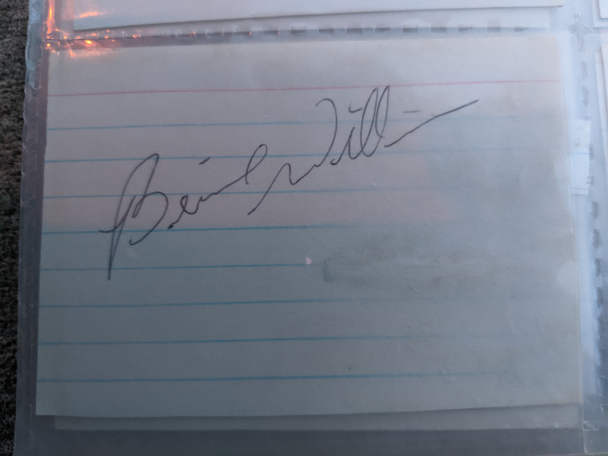 Bernie Williams autographed index card