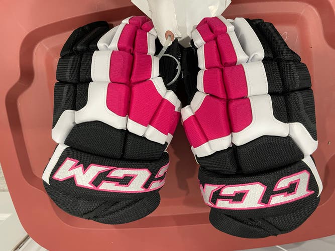 New CCM C300 pink/white /black Hockey GLOVES-14” hockey fight cancer!!