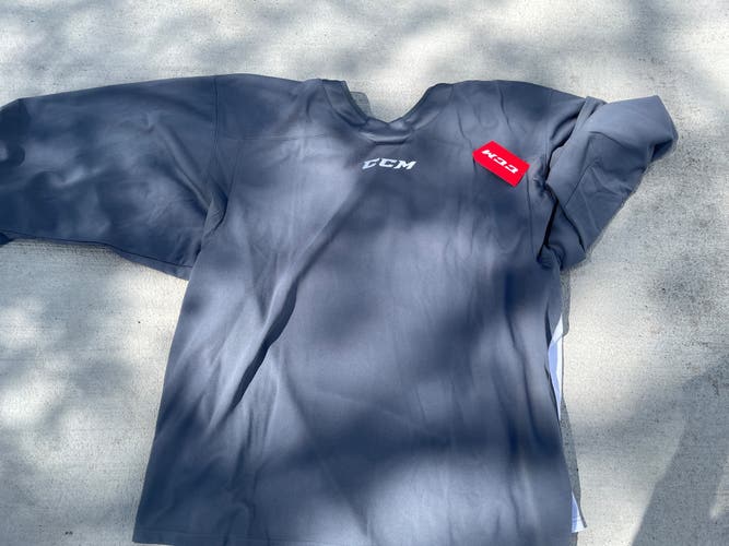 Ccm goalie practice jersey