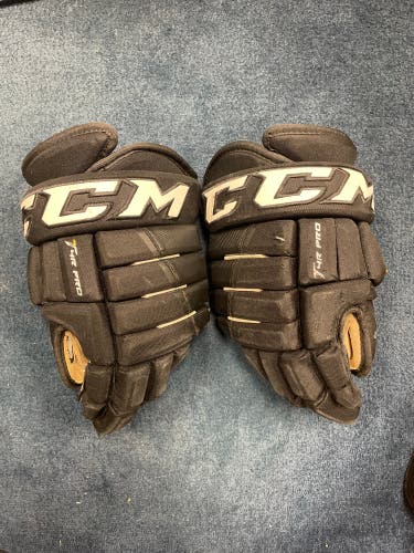 CCM 14" Tacks 4 Roll Pro Gloves