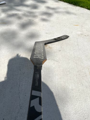 Warrior V2 Pro+ 27” Goal Stick Full Right