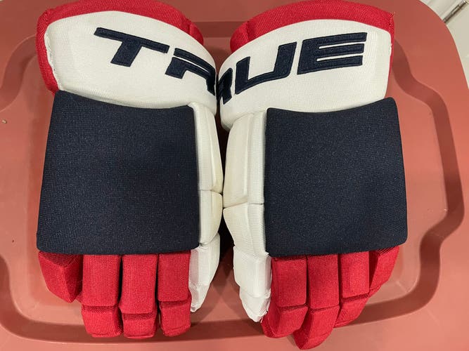 True 14” Pro Stock XC9 game issue hockey Gloves- Winnipeg Jets Heritage Classic