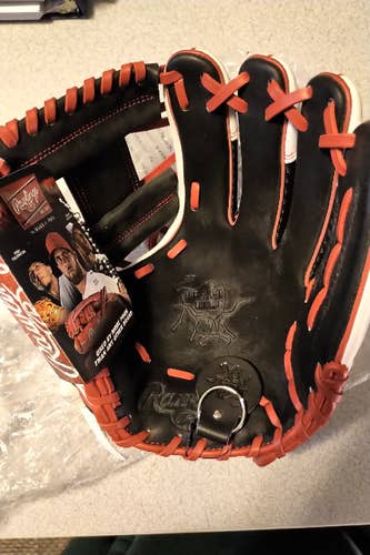 New Right Hand Throw Rawlings Heart of the Hide Baseball Glove 11.5"