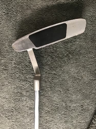 Used Odyssey Right Handed Blade Dual Force 330 Putter Uniflex 35"