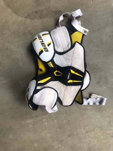Senior Extra Large Bauer  Supreme S140 Shoulder Pads