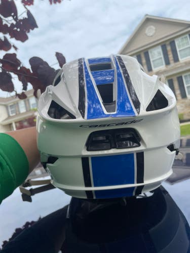 Worn Cascade S Helmet