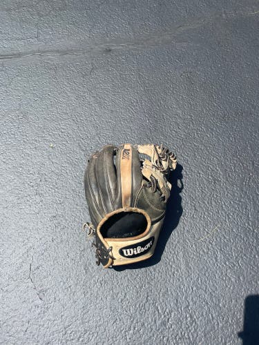 Used Infield 11.75" A2K Baseball Glove