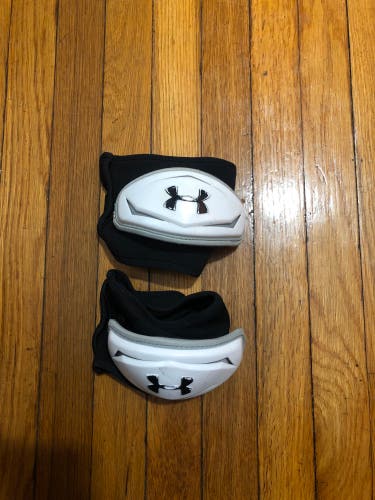 Used Large Under Armour Revenant Arm Pads