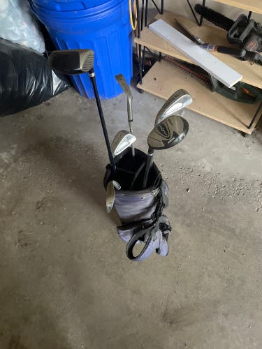 Junior  Stiff Flex 6 Pieces Clubs (Full Set)