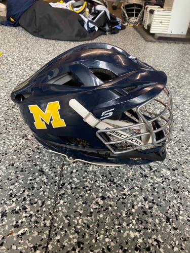Player's Cascade S Helmet