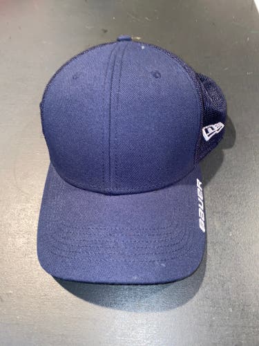New Bauer Hockey Fitted Hat Navy